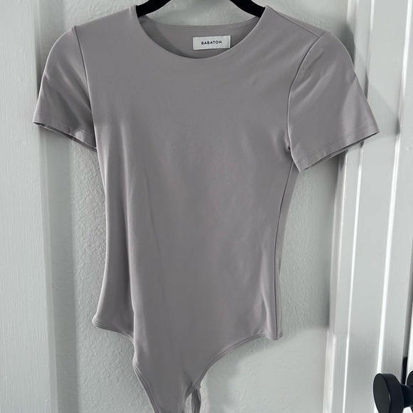Aritzia Babaton contour crew bodysuit - Picture 1 of 2